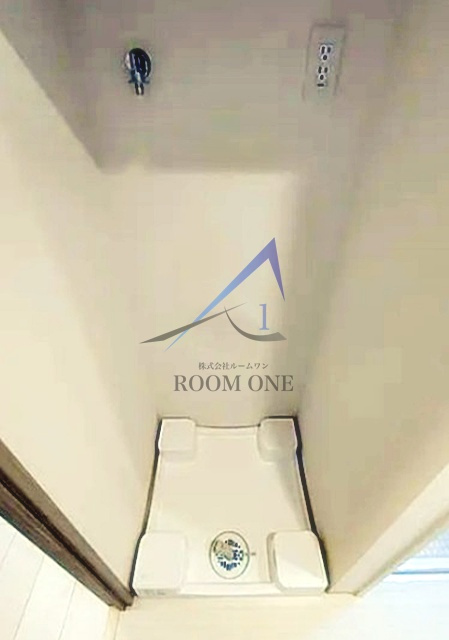 ＬＵＭＥＥＤ池袋の設備|洗濯機置き場です。