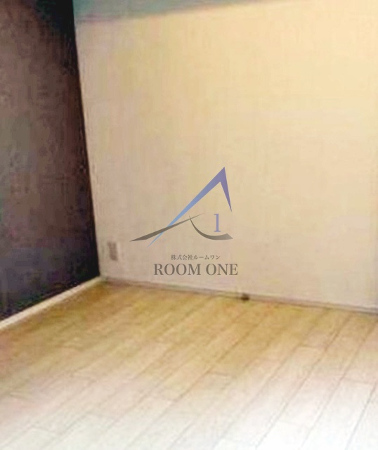 ＬＵＭＥＥＤ池袋の内装