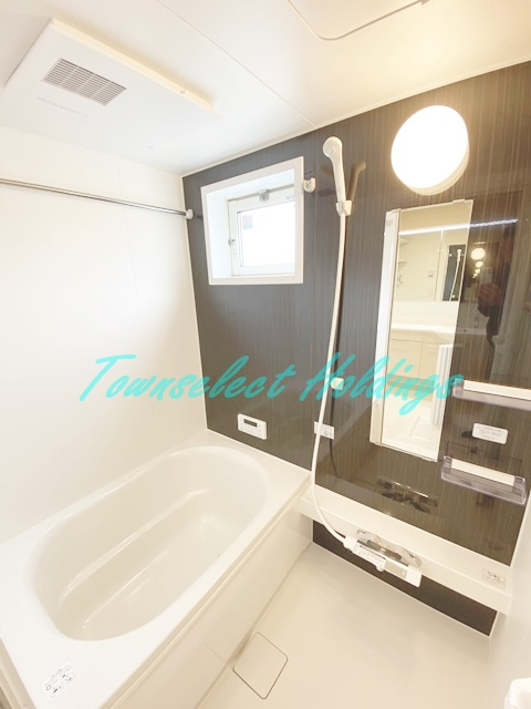 藤沢市辻堂元町１丁目のアパートの浴室