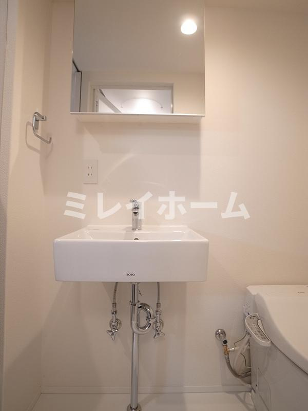 Fullea武蔵小山の洗面所