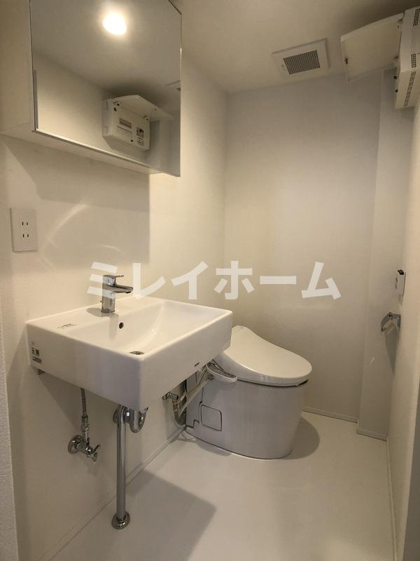 Fullea武蔵小山の洗面所
