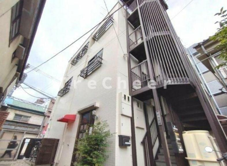 甲州ビルの外観