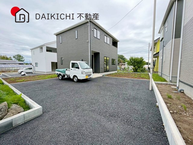 【前面道路含む現地写真】 | 吉見町東野第22　新築戸建　全2棟　2号棟