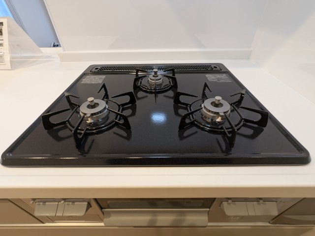 【キッチン】 | ロマネスク原第3 | コンロが３口あると、お料理が飛躍的に効率化できます♪