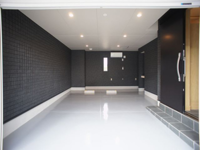 【駐車場】 | クレリア | オシャレなガレージです。