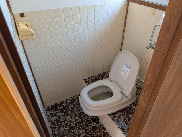 高田様貸家のトイレ