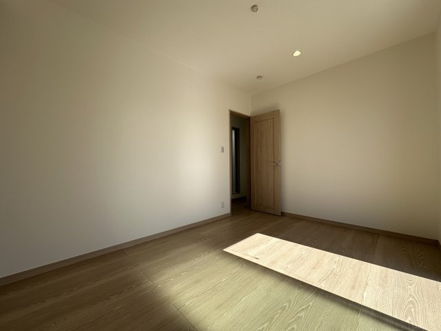 神戸市垂水区西舞子９丁目新築戸建の洋室