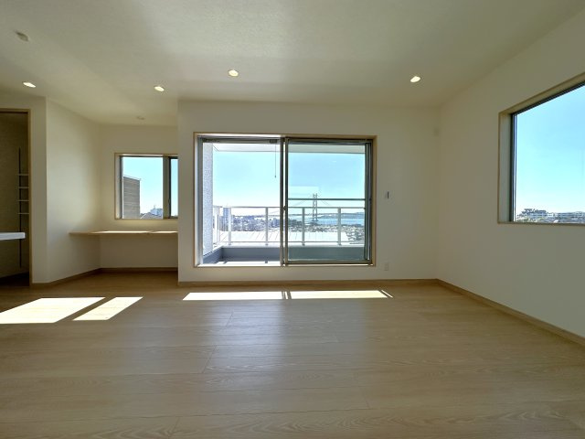 神戸市垂水区西舞子９丁目新築戸建の居間・リビング