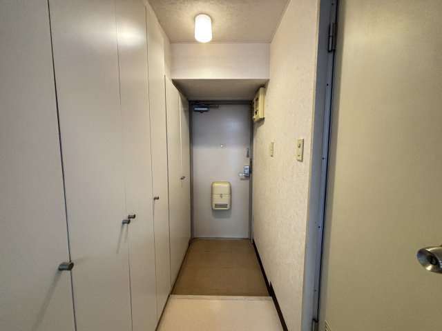 クレール・パレの玄関