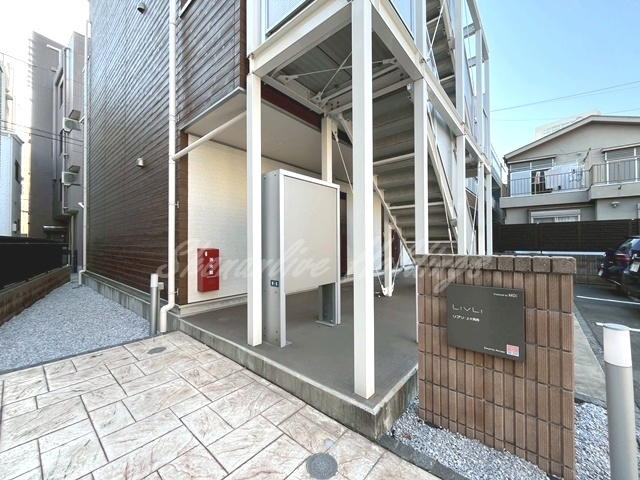 リブリ・上大岡西のエントランス|広々エントランス♪