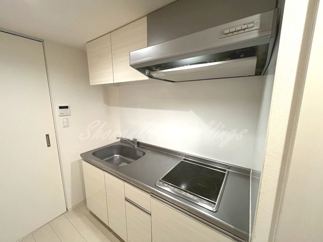 リブリ・上大岡西のキッチン|便利なIHキッチン♪