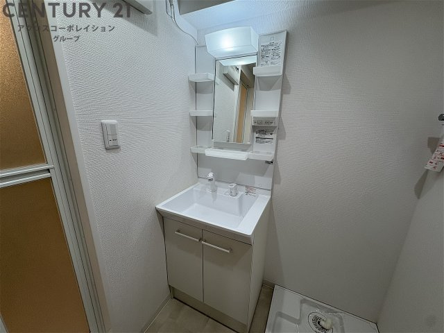 独立洗面化粧台付きでおすすめです！