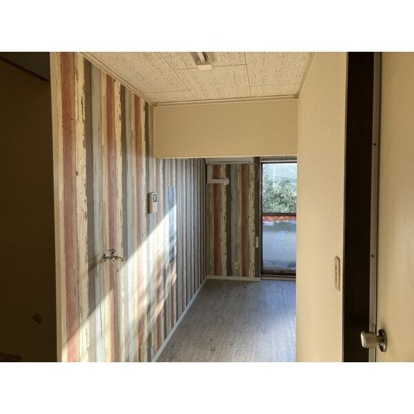 サニーハウス宇頭Aの洋室