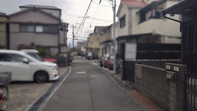 尼崎市武庫元町　中古戸建の前面道路含む現地写真