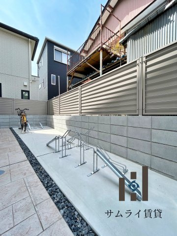 F asecia-hk(エフ アセシア エイチケイ)のエントランス