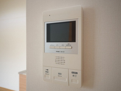 【セキュリティ】 | リップル南森町 | モニター付きインターホンです