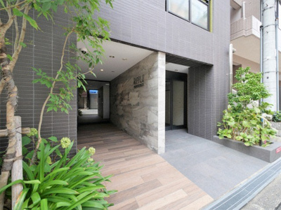 【エントランス】 | リップル南森町 | 落ち着いたエントランスです