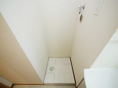 【設備】 | リップル南森町 | 洗濯機置き場です