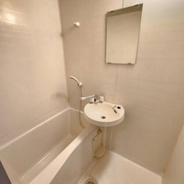 グレース河野のシャワールーム