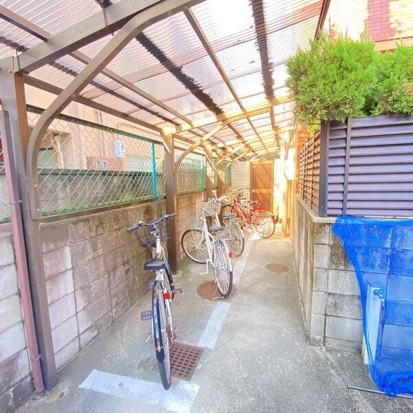 グレース河野の駐車場