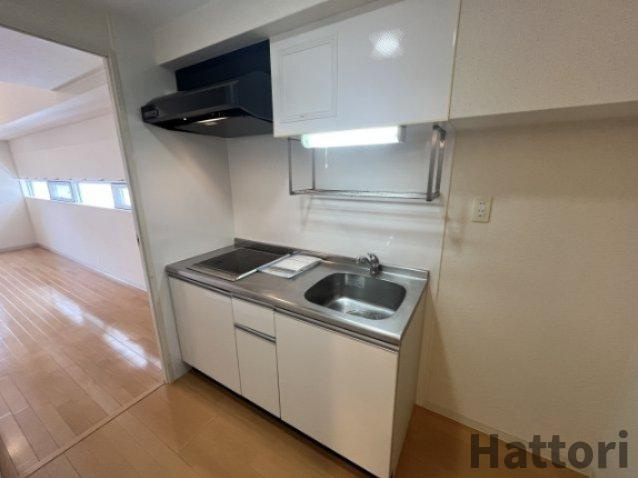 ルーエ江坂のキッチン