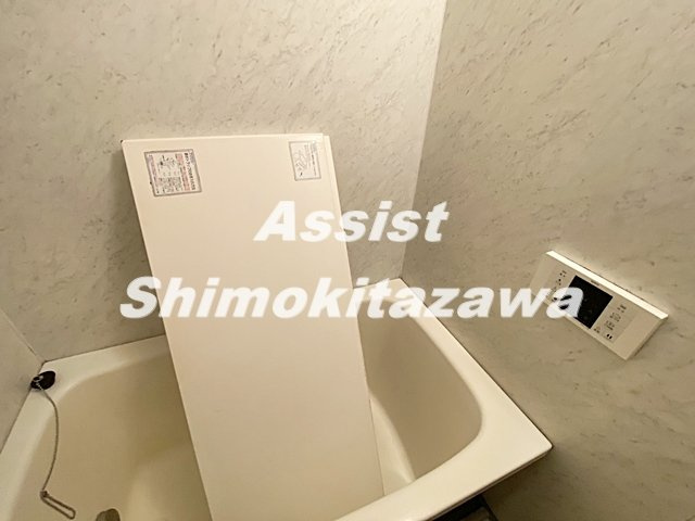 ベルヴュ代々木２の浴室