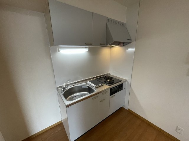 2口ガスコンロ付で機能的なキッチンです！