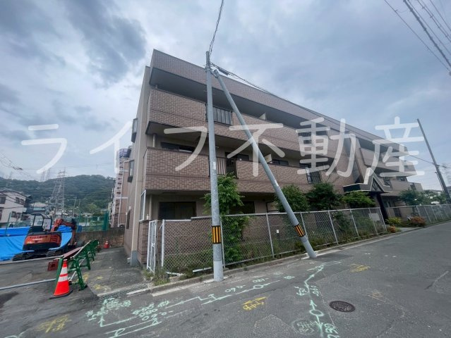 エステートサカイの外観|外はこのようになっています
