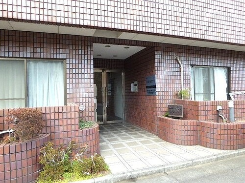 イーストリバー町屋のエントランス|エントランス外観　※前回募集時2021年1月撮影