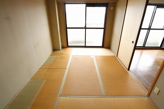 コスモスハイツの和室