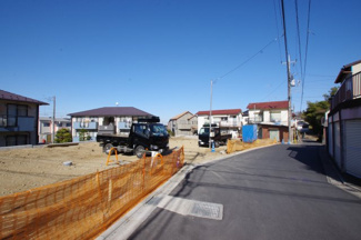 【前面道路含む現地写真】 | 【仲介手数料無料！！】日野市南平9丁目　新築戸建て（全5棟）1号棟　5490万円