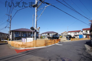 【前面道路含む現地写真】 | 【仲介手数料無料！！】日野市南平9丁目　新築戸建て（全5棟）1号棟　5490万円