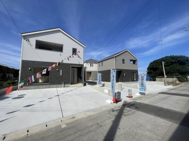糸満市福地　第2（全4棟）1・2号棟の外観|※全棟駐車2台以上完備♪