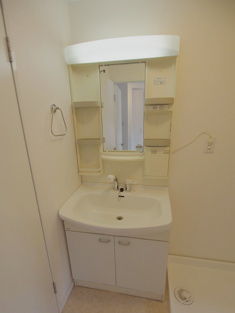 コーポ尾崎の洗面所