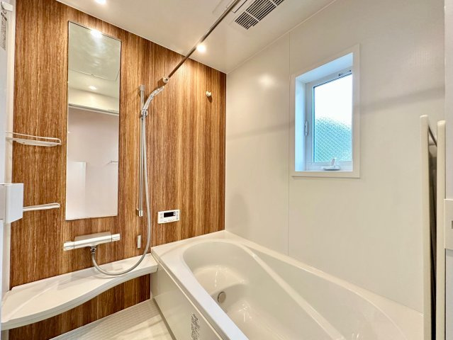 名東区勢子坊4丁目戸建の浴室