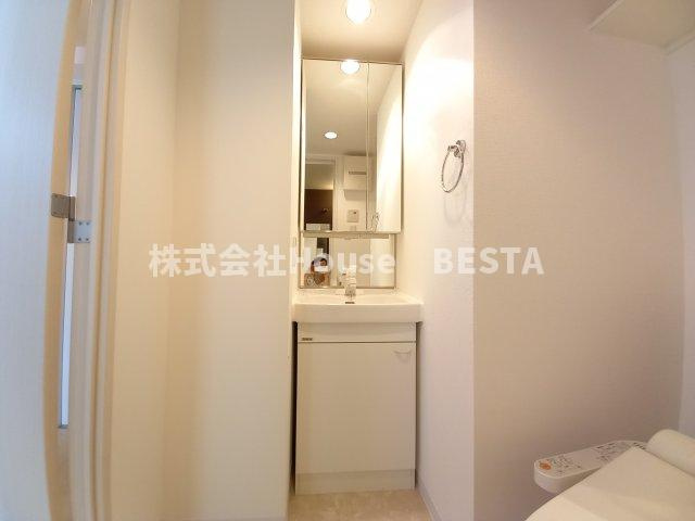 エステムコート神戸・県庁前Ⅳグランディオの独立洗面台