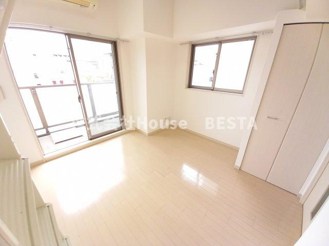 エステムコート神戸・県庁前Ⅳグランディオの居間・リビング