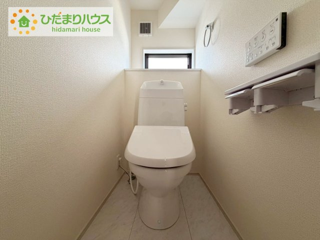 いわき市泉玉露1丁目1期　新築戸建　2号棟のトイレ|節水できるトイレで、少ないお水でもしっかりと洗浄してくれます！