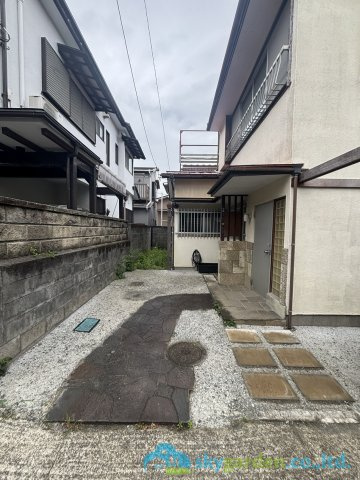小田原市久野　中古戸建の駐車場