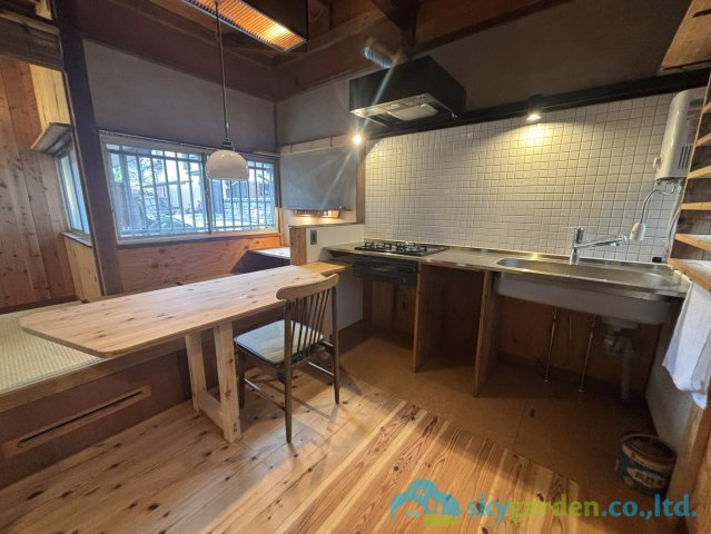 小田原市久野　中古戸建のキッチン