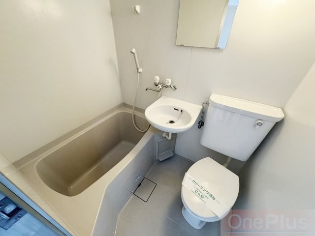 ロイヤルコート六甲桜ケ丘の浴室