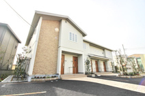 ヴィヴィッド(シャーメゾン)の画像