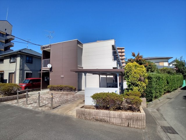 レオパレスグランデの外観|画像1