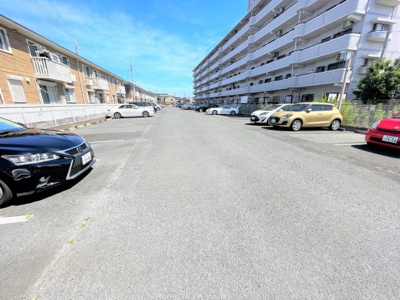 【駐車場】 | リアライズ八木