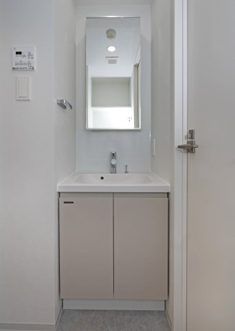 【洗面所】 | SYFORME YOKOHAMA-BANDOBASHI | ※colortype参考写真（１DK/Natural）