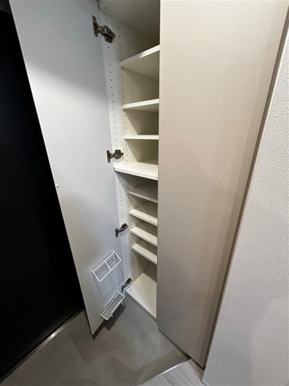 【その他】 | SYFORME YOKOHAMA-BANDOBASHI | ※同タイプ203号室参考写真です（カラータイプが異なる場合がございます）