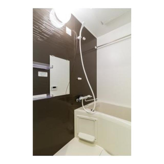 【浴室】 | ソナーレ横浜 | ※写真は同タイプ住戸です。