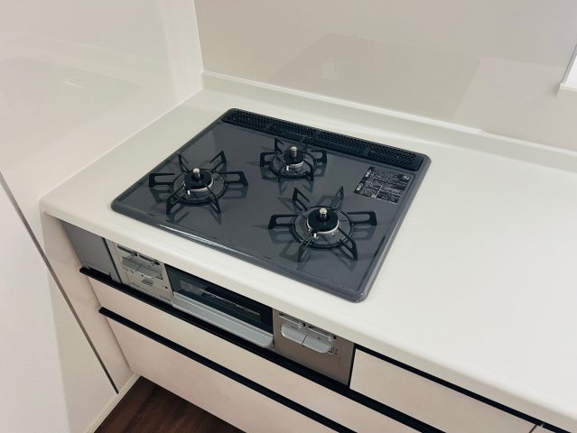 高浜市春日町7丁目3番14『仲介手数料無料』新築戸建てのキッチン