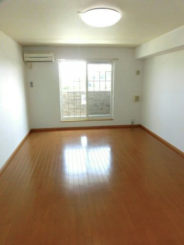 サンリット　スクエアーＳ．Ｋのその他