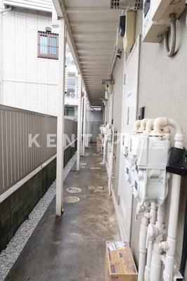 【ロビー】 | テン・メイツ | 清潔なロビーです